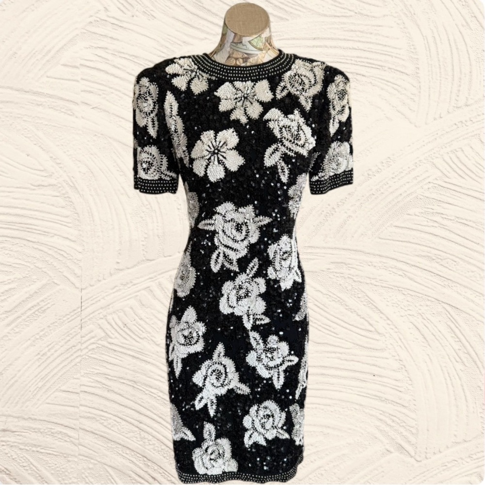 Joan Leslie Evenings 100% Silk Vintage Black White Floral Beaded Sequin Dress 6